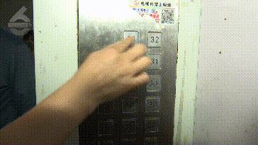 DƬ